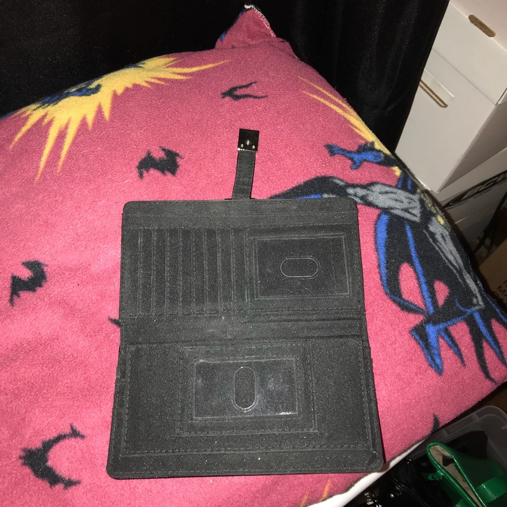 Black wallet